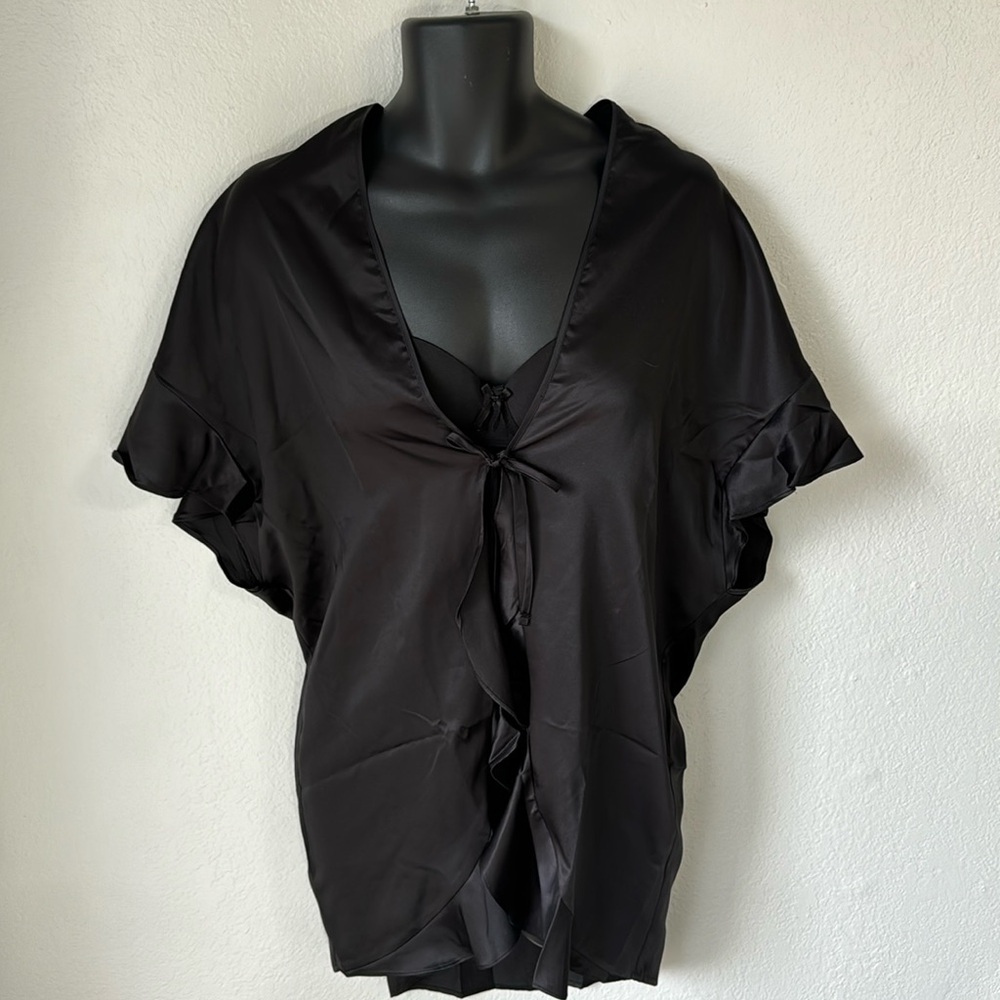 Victorias Secret Satin Style Robe‎